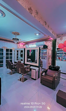 De Radiance Salon Tattoos img12