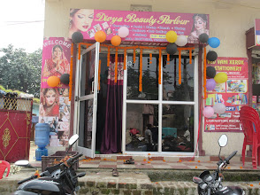 Divya beauty Parlour Makeup Artist Beautician img02