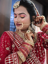 Divya beauty Parlour Makeup Artist Beautician img08