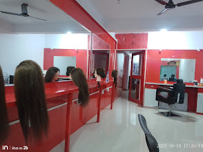 Elegance Beauty Parlour Academy img11