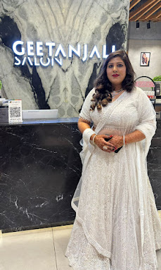 Geetanjali Salon img14
