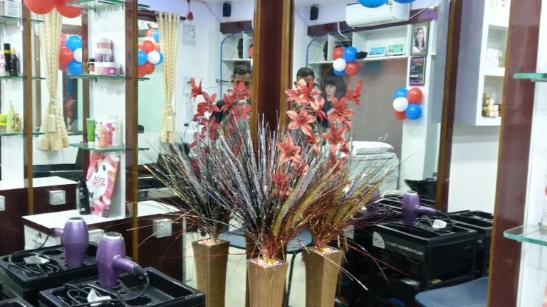 Lady Dream Professional Salon Argora Purana Chowk Opp Argora Talab img07 768x432
