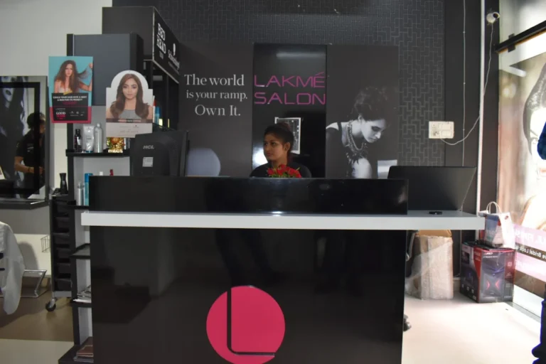 Lakme Salon For Him and Her in Circular Road Ranchi img10 768x512