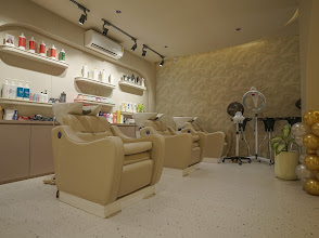 MDM Luxury Salon Harmu Ranchi img03