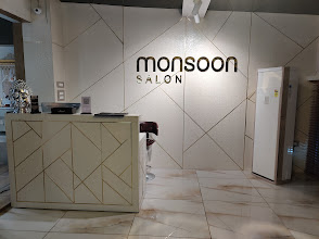 Monsoon Salon img03
