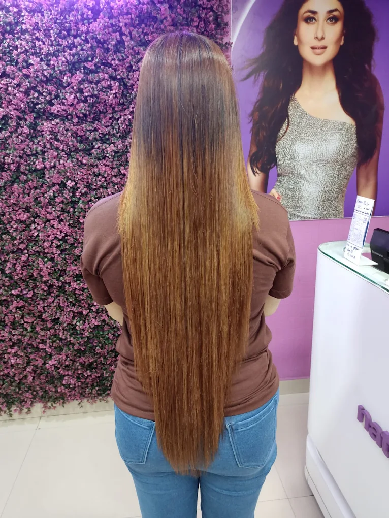 Naturals Salon Kutchery Chowk img07