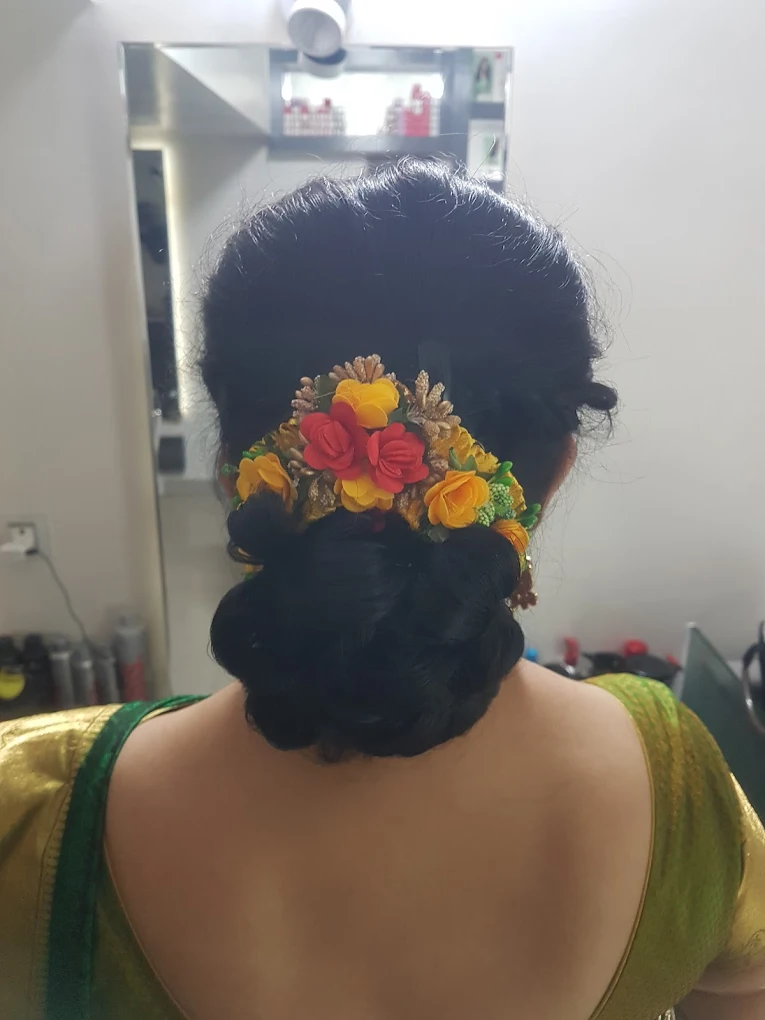 Q BEAUTYS professional hair and beauty Salon img03