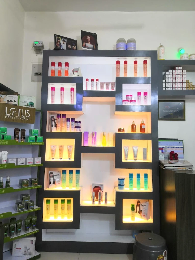 Q BEAUTYS professional hair and beauty Salon img15