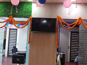 SHANVIns Professional Salon Spa img01