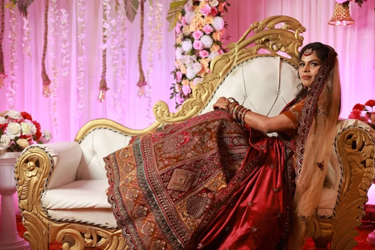 Sumitra Makeup Studio img09 768x512