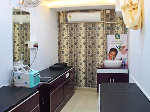 The Beauty Hub Unisex Family Salon img03